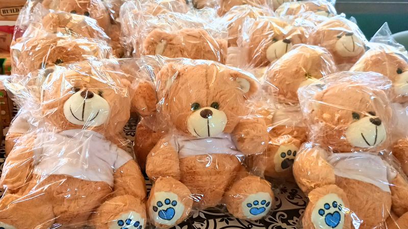 Teddy bears a winner! Samaritans donate a ton of teddies